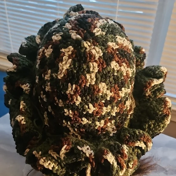 Crochet Multicolor Ruffled Hat - Picture 6 of 10